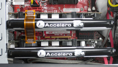 Connecteur souple pour SLI (source : Arctic-cooling)