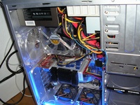 Les ventilateurs 120 mm passent avec justesse dans le SuperLanboy !